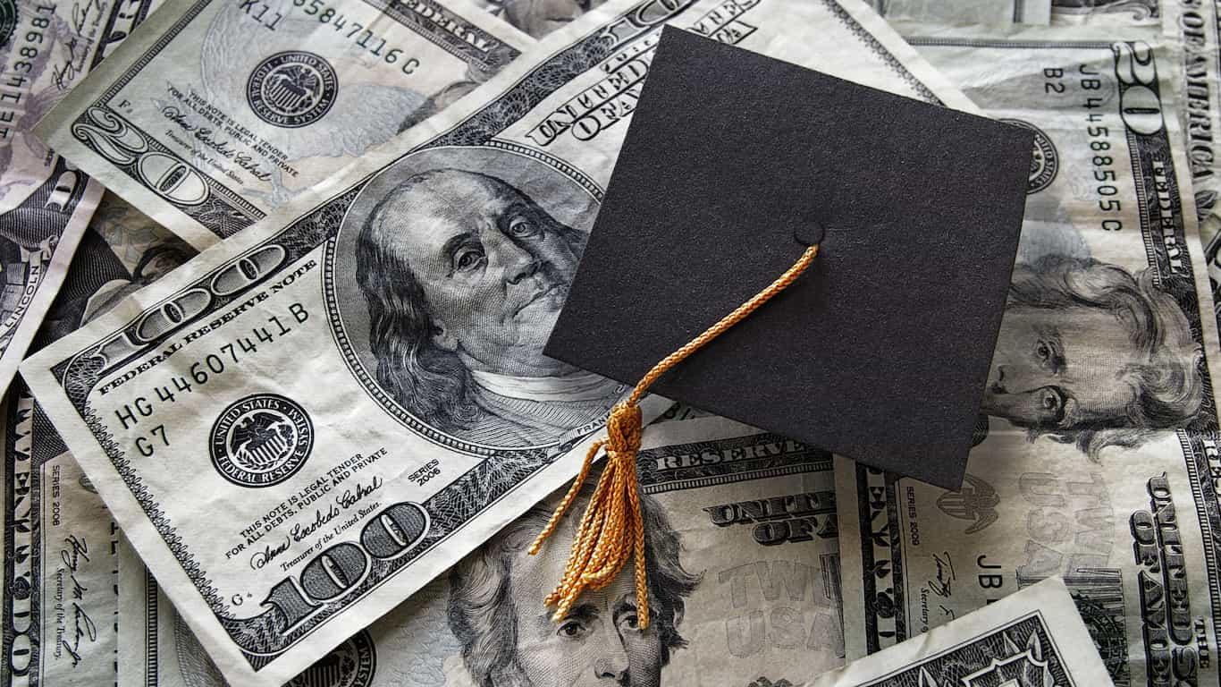 Can I Use a HELOC to Refinance My Student Loans?