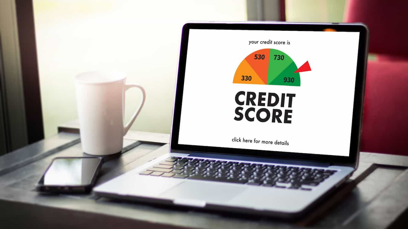 Evolution of the Credit Score: Comparing Old and New Criteria