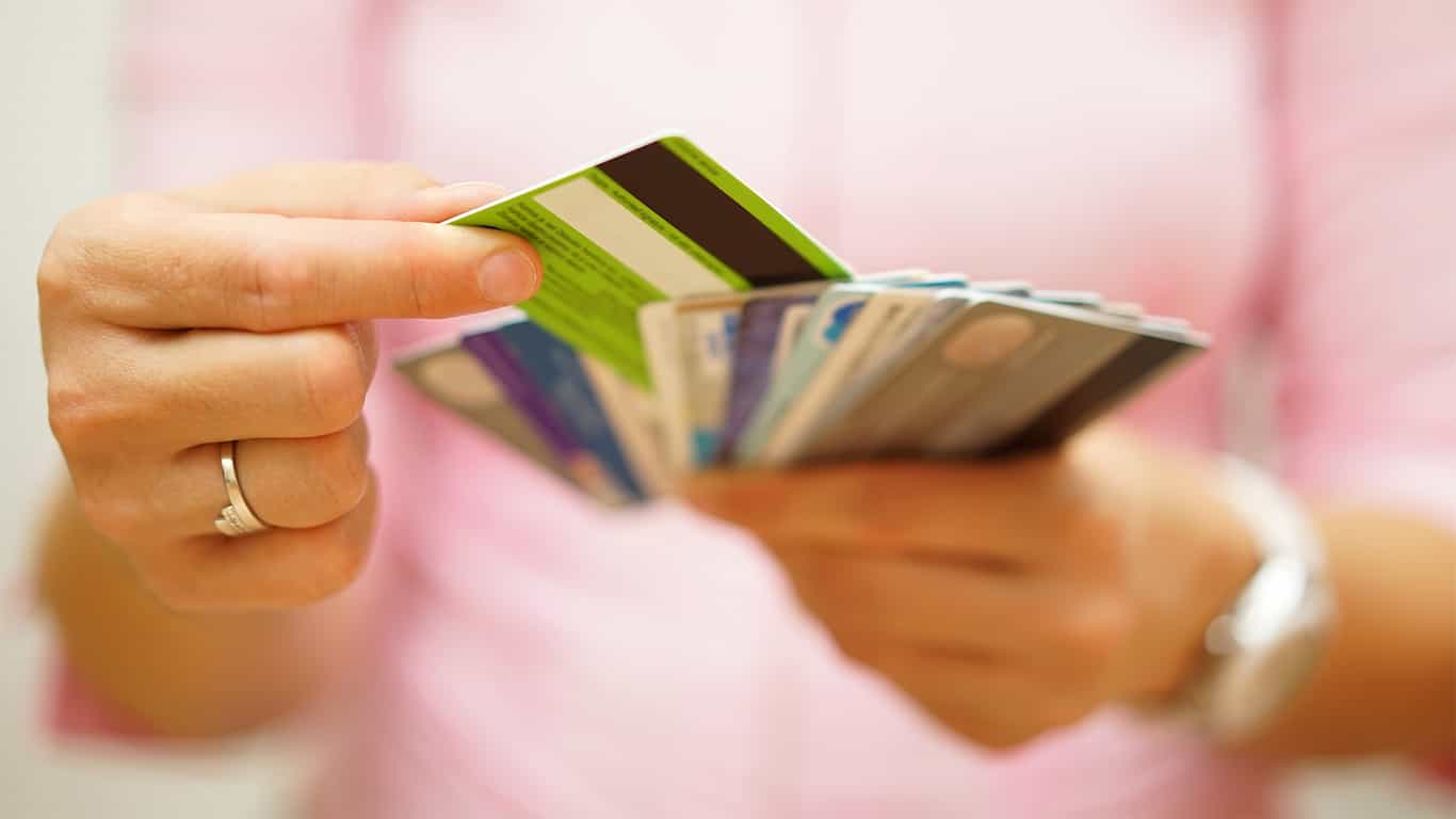 How To Choose A Credit Card_Creative